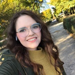 Meet your Posher, Tara